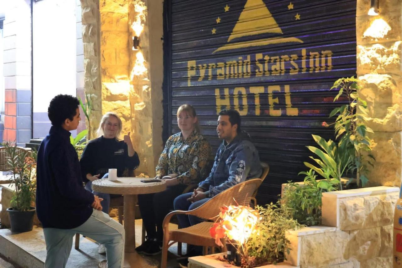 Pyramid Stars Inn Cairo Exterior photo